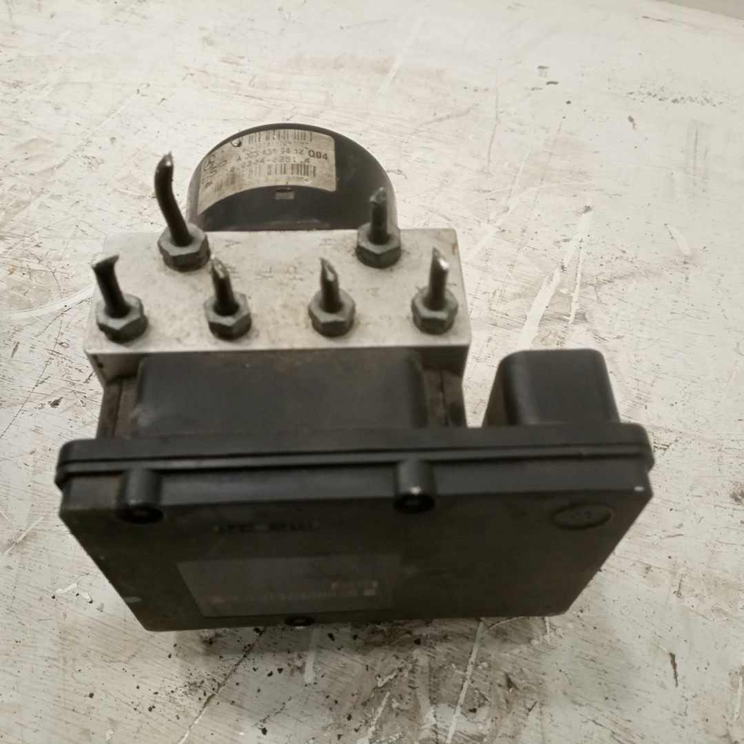 Bomba de ABS MERCEDES-BENZ C-CLASS (W203) | 00 - 07 Imagem-2