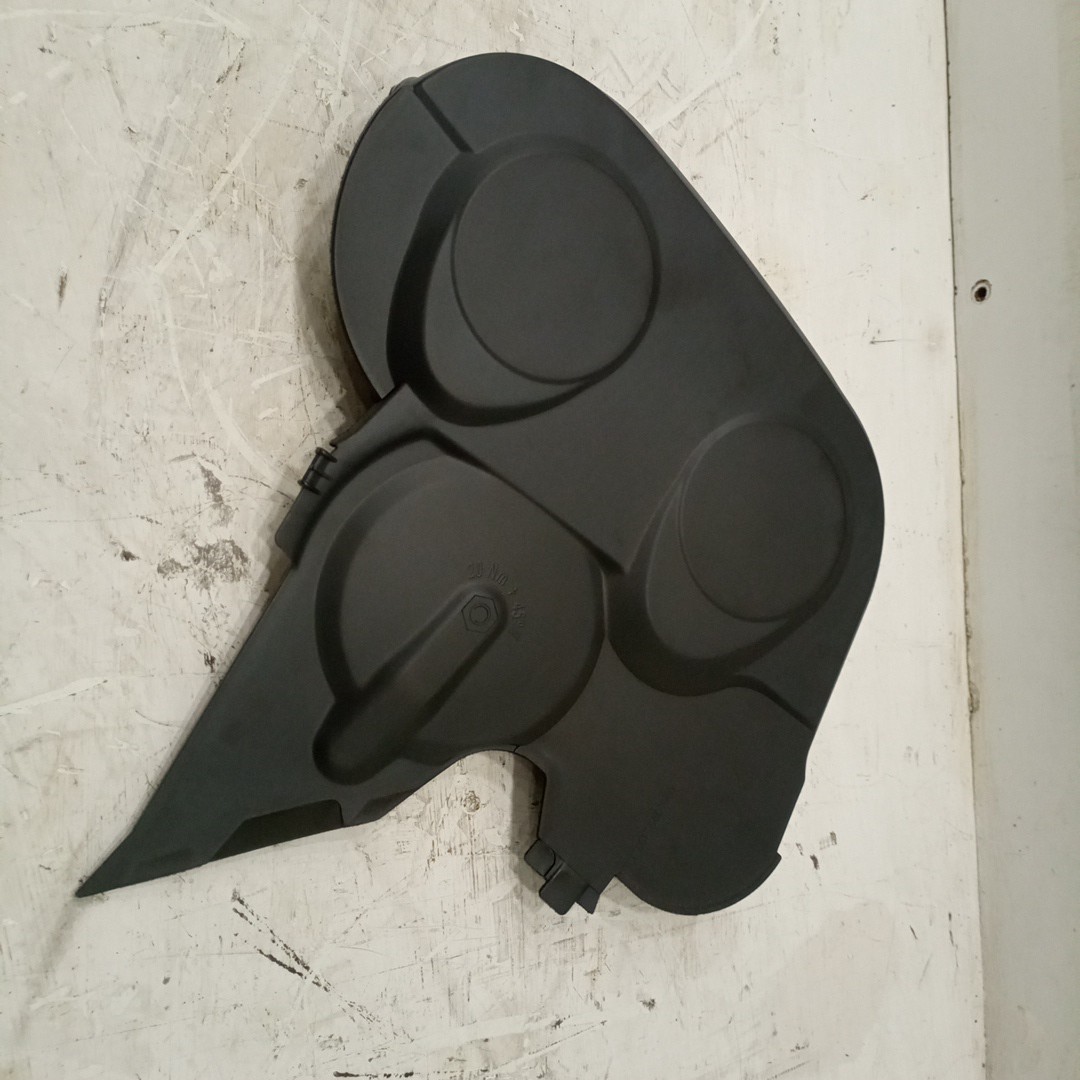 Tampa de distribuição VOLKSWAGEN PASSAT (3C2) | 05 - 10