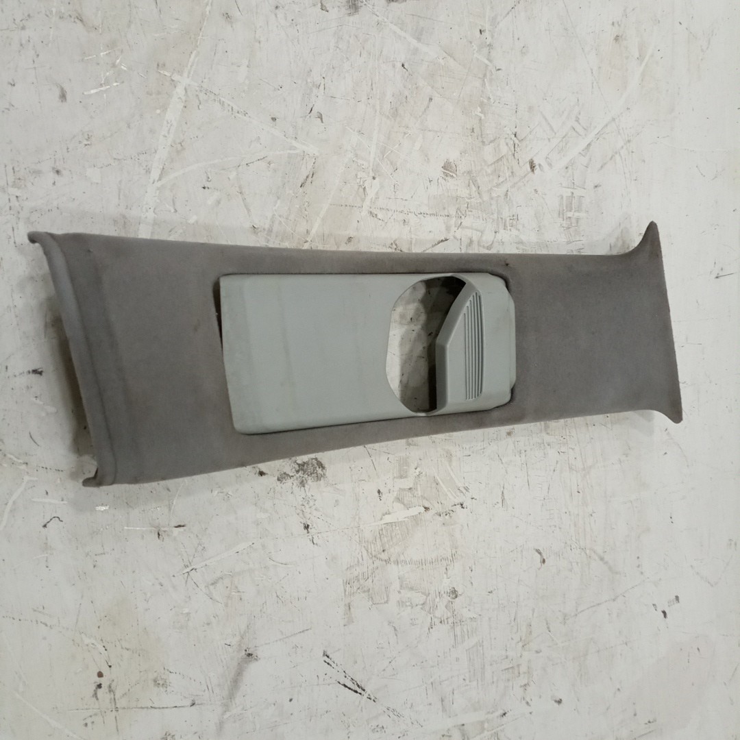 Moldura de pilar B direita MERCEDES-BENZ C-CLASS T-Model (S203) | 01 - 07