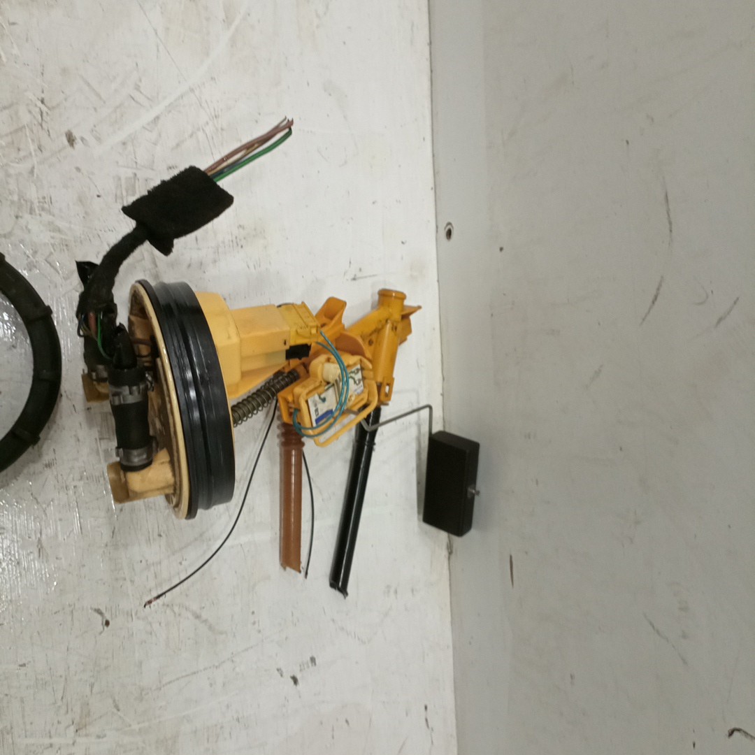 Boia do Combustível MERCEDES-BENZ C-CLASS T-Model (S203) | 01 - 07 Imagem-1