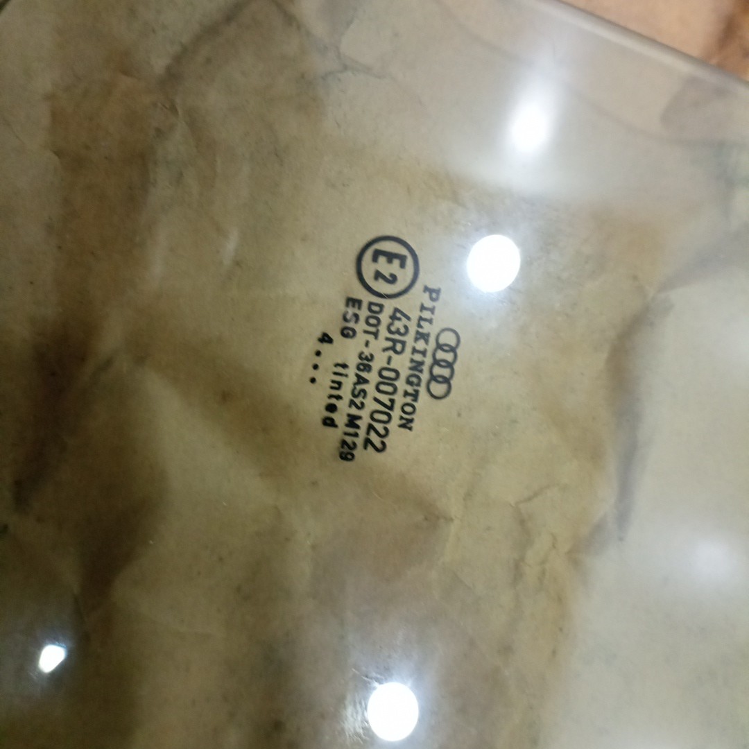 Vidro Traseiro Esquerdo AUDI A4 Avant (8D5, B5) | 94 - 02 Imagem-1