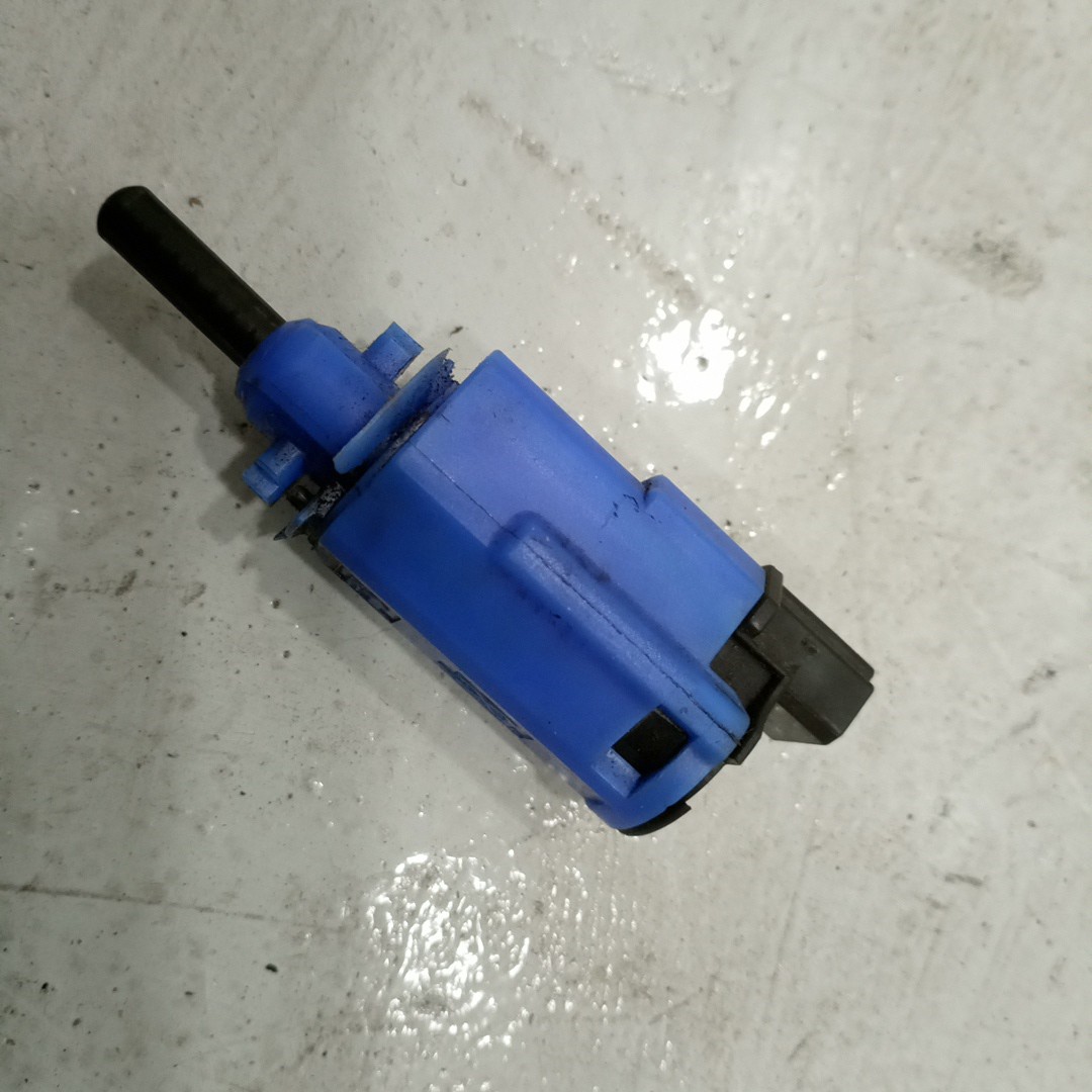 Sensor do pedal de embraiagem RENAULT CLIO IV (BH_) | 12 -  Imagem-3