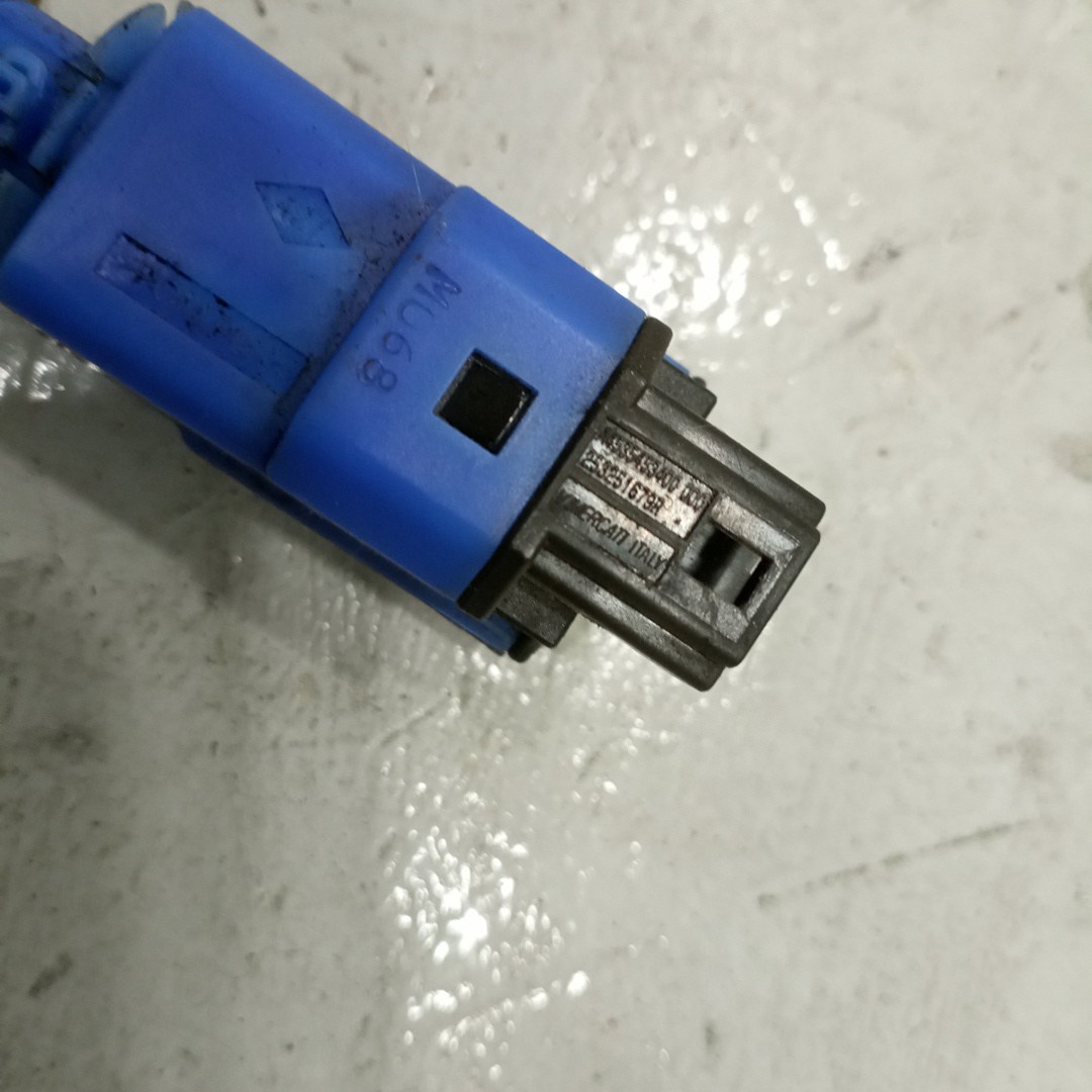Sensor do pedal de embraiagem RENAULT CLIO IV (BH_) | 12 -  Imagem-4