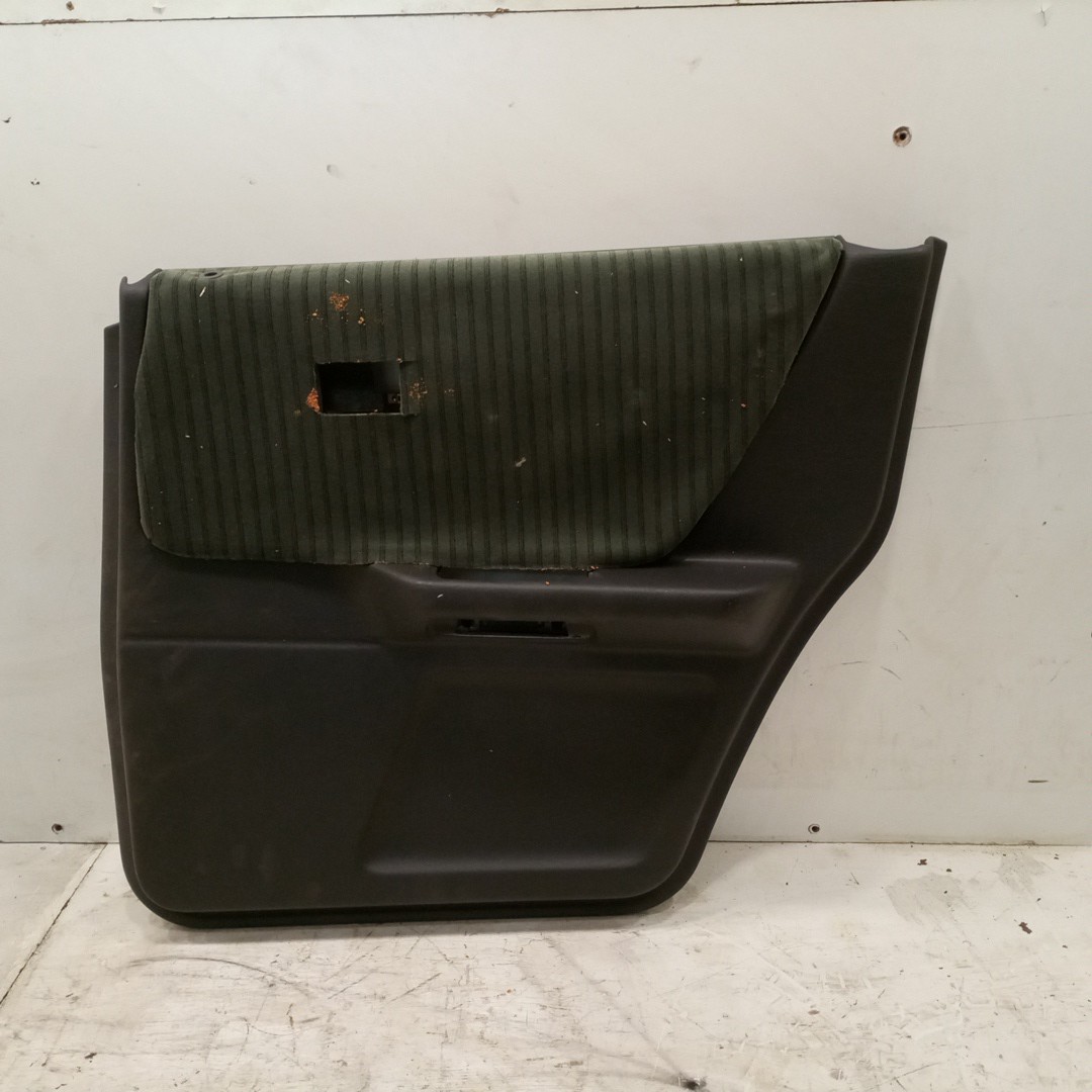 Quartela de porta trás direita AUDI 80 (8C2, B4) | 91 - 95