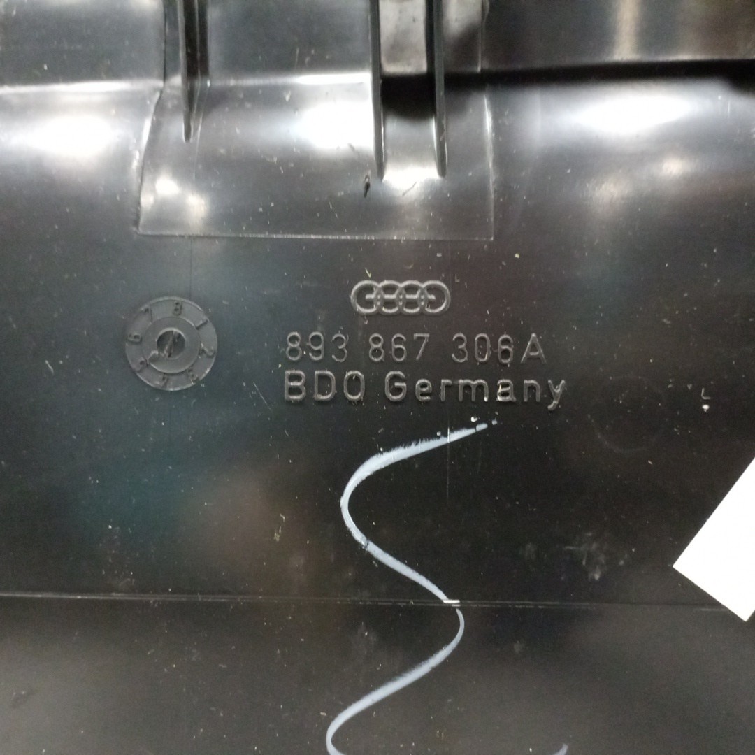 Quartela de porta trás direita AUDI 80 (8C2, B4) | 91 - 95 Imagem-3