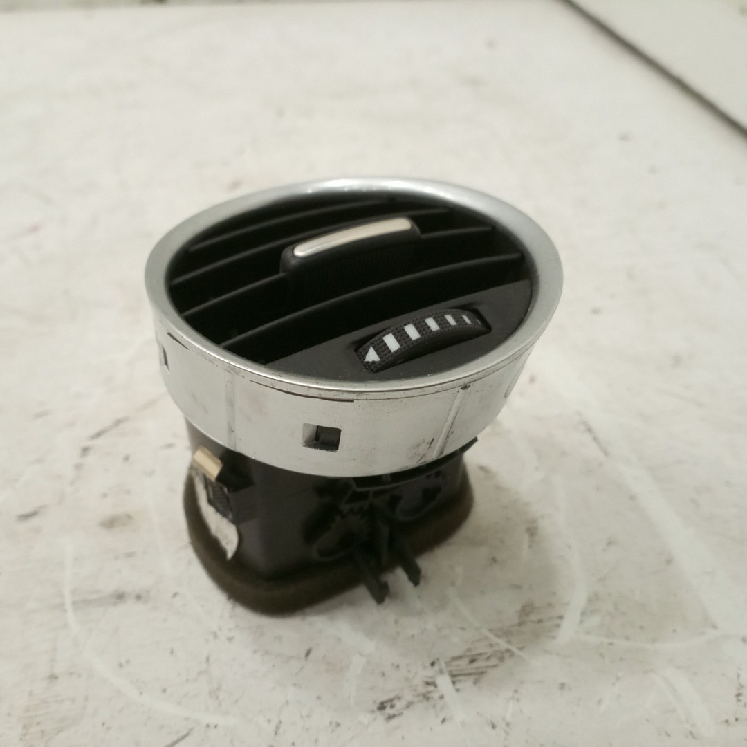 Difusor de ar SEAT EXEO (3R2) | 08 - 13 Imagem-3