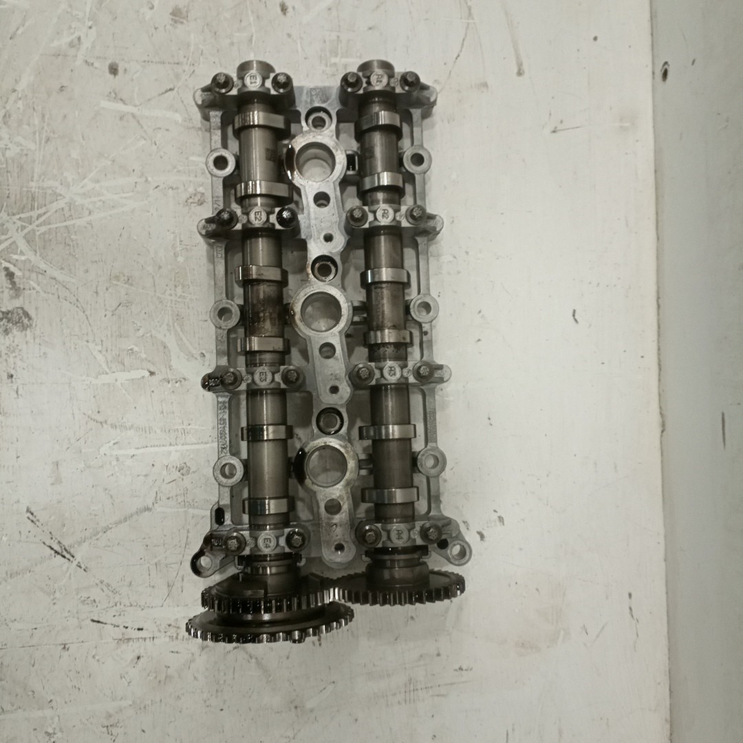 Árvore de cames BMW 1 (F21) | 11 - 