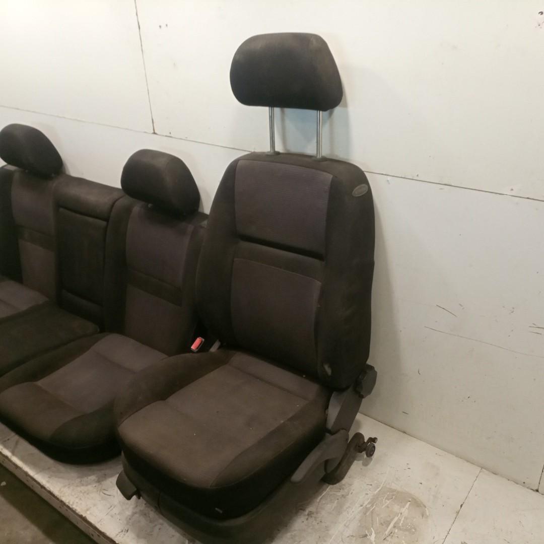 Conjunto de bancos VOLKSWAGEN GOLF IV (1J1) | 97 - 07 Imagem-1