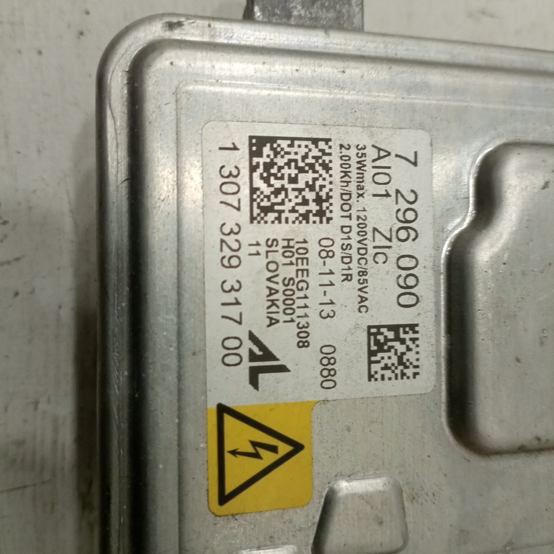 Balastro de Xenon BMW 5 Touring (F11) | 09 - 17 Imagem-2