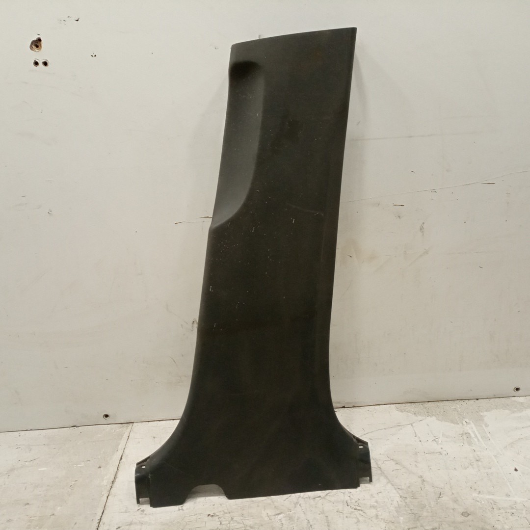 Moldura de pilar B direita TOYOTA AURIS (_E15_) | 06 - 12