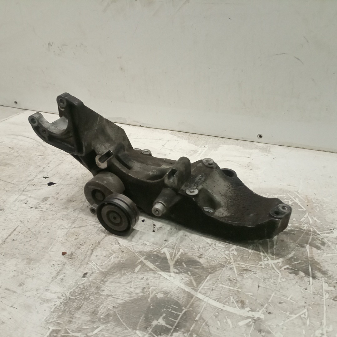 Suporte De Alternador RENAULT LAGUNA II (BG0/1_) | 01 - 07 Imagem-2