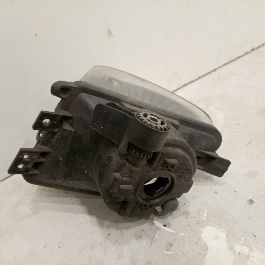 Farol de Nevoeiro BMW 5 Touring (F11) | 09 - 17 Imagem-1