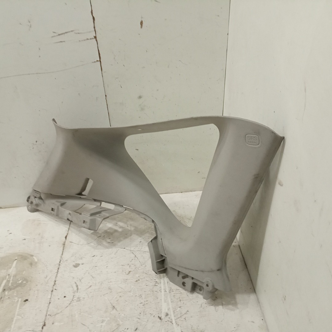 Acabamento Interior MAZDA 3 três volumes (BK) | 99 - 09 Imagem-1