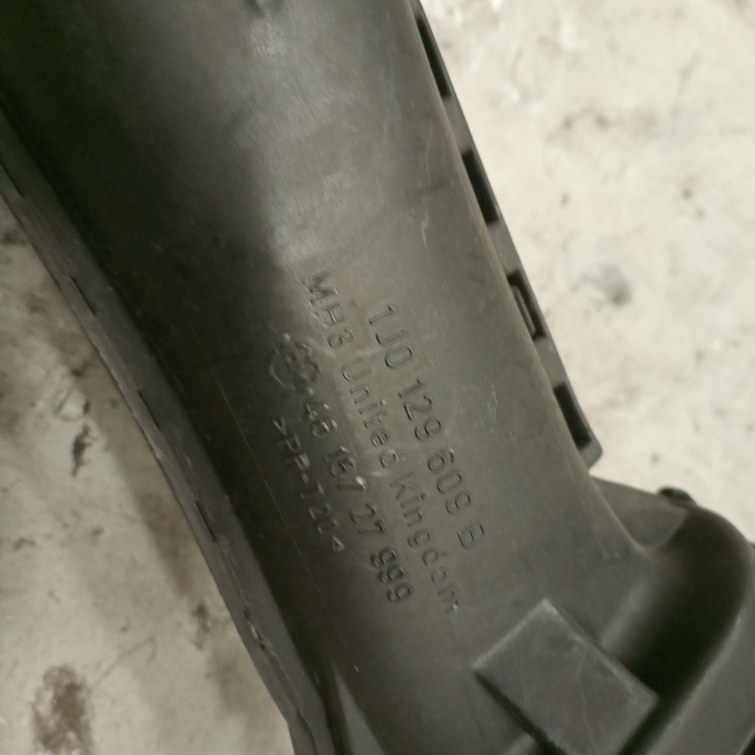 Duto de admissão VOLKSWAGEN GOLF IV (1J1) | 97 - 07 Imagem-1