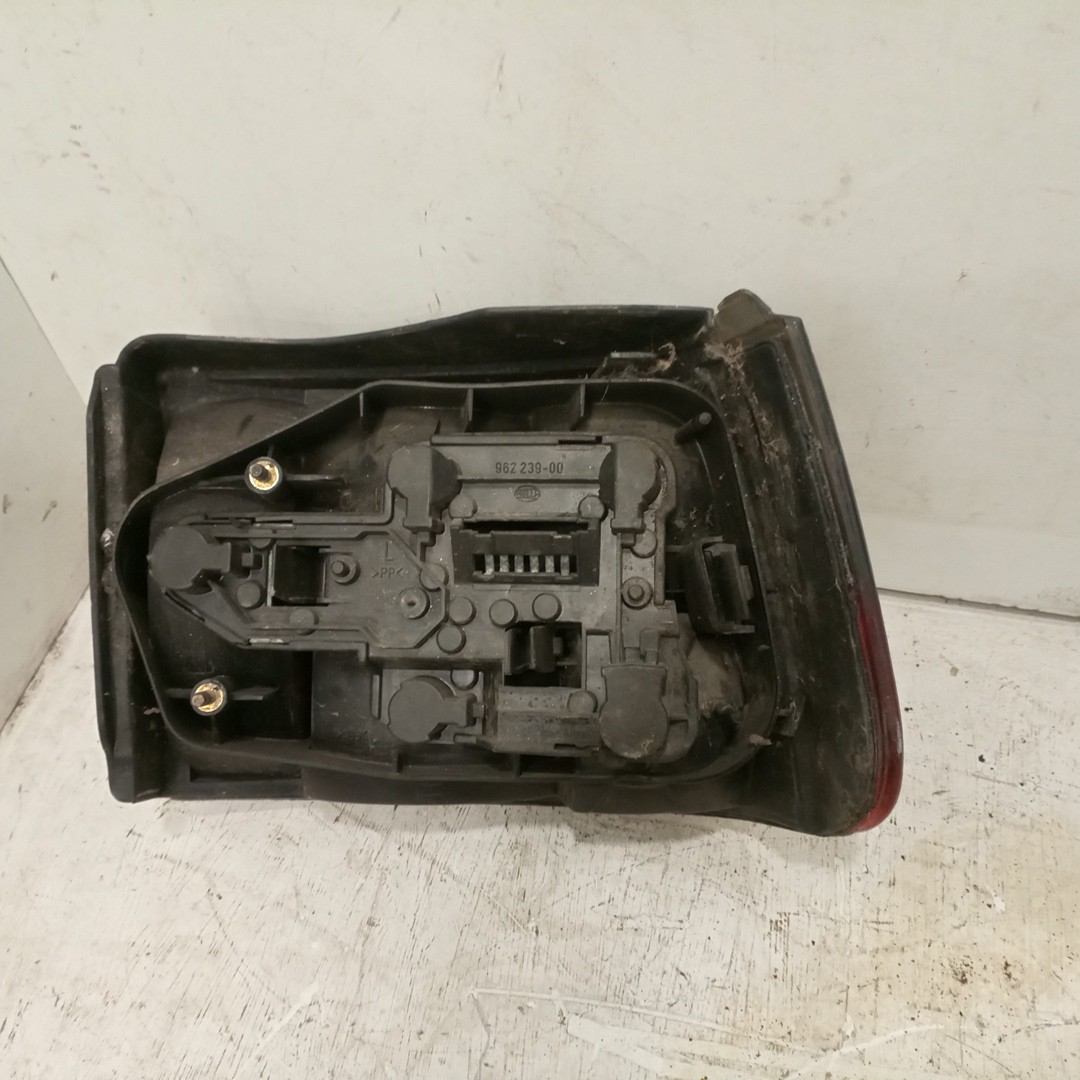 Farolim Stop Esquerdo SEAT IBIZA II (6K1) | 93 - 02 Imagem-3