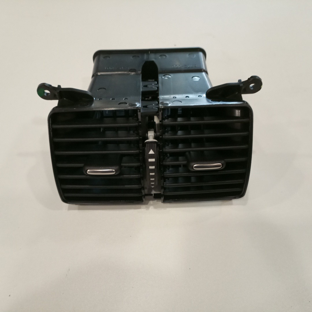 Difusor de ar VOLKSWAGEN PASSAT (362) | 10 - 15