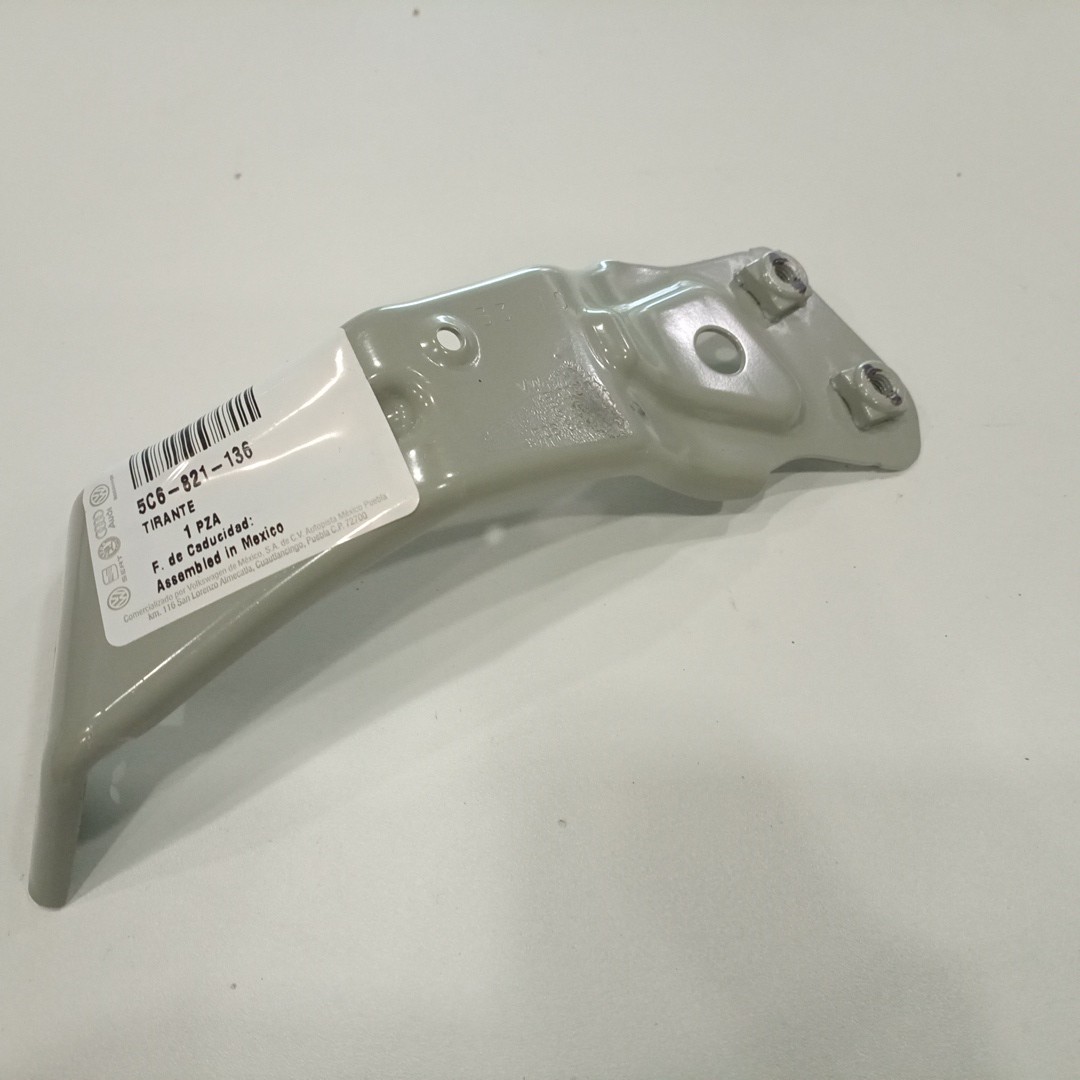 Suporte de montagem guarda lamas VOLKSWAGEN JETTA III (1K2) | 04 - 13