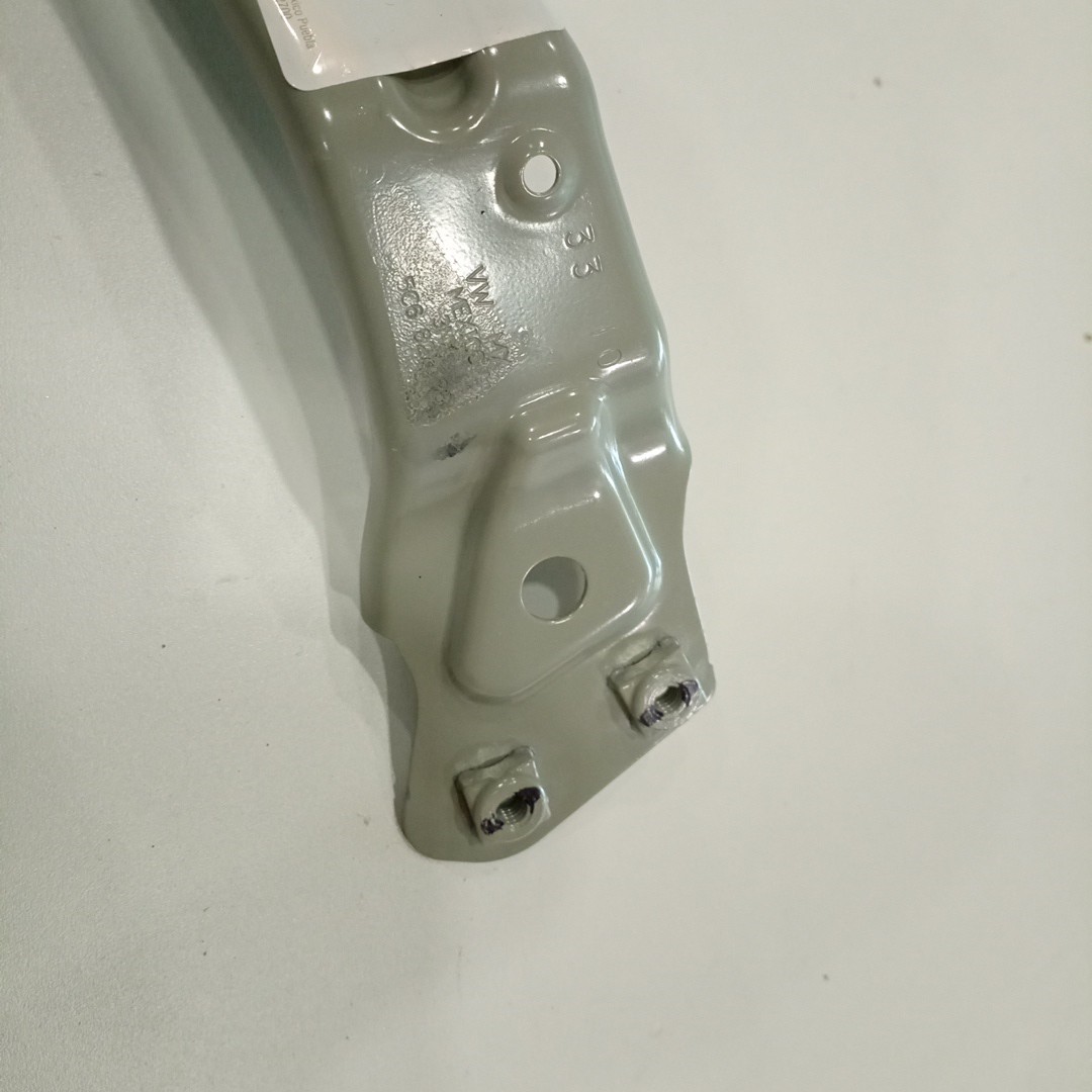 Suporte de montagem guarda lamas VOLKSWAGEN JETTA III (1K2) | 04 - 13 Imagem-2