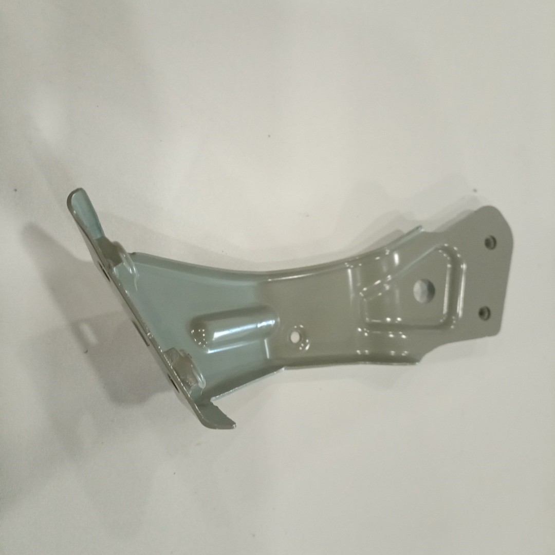 Suporte de montagem guarda lamas VOLKSWAGEN JETTA III (1K2) | 04 - 13 Imagem-3