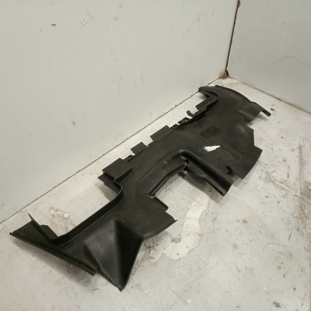 Guia de ar intercooler AUDI Q3 (8UB, 8UG) | 11 - 18