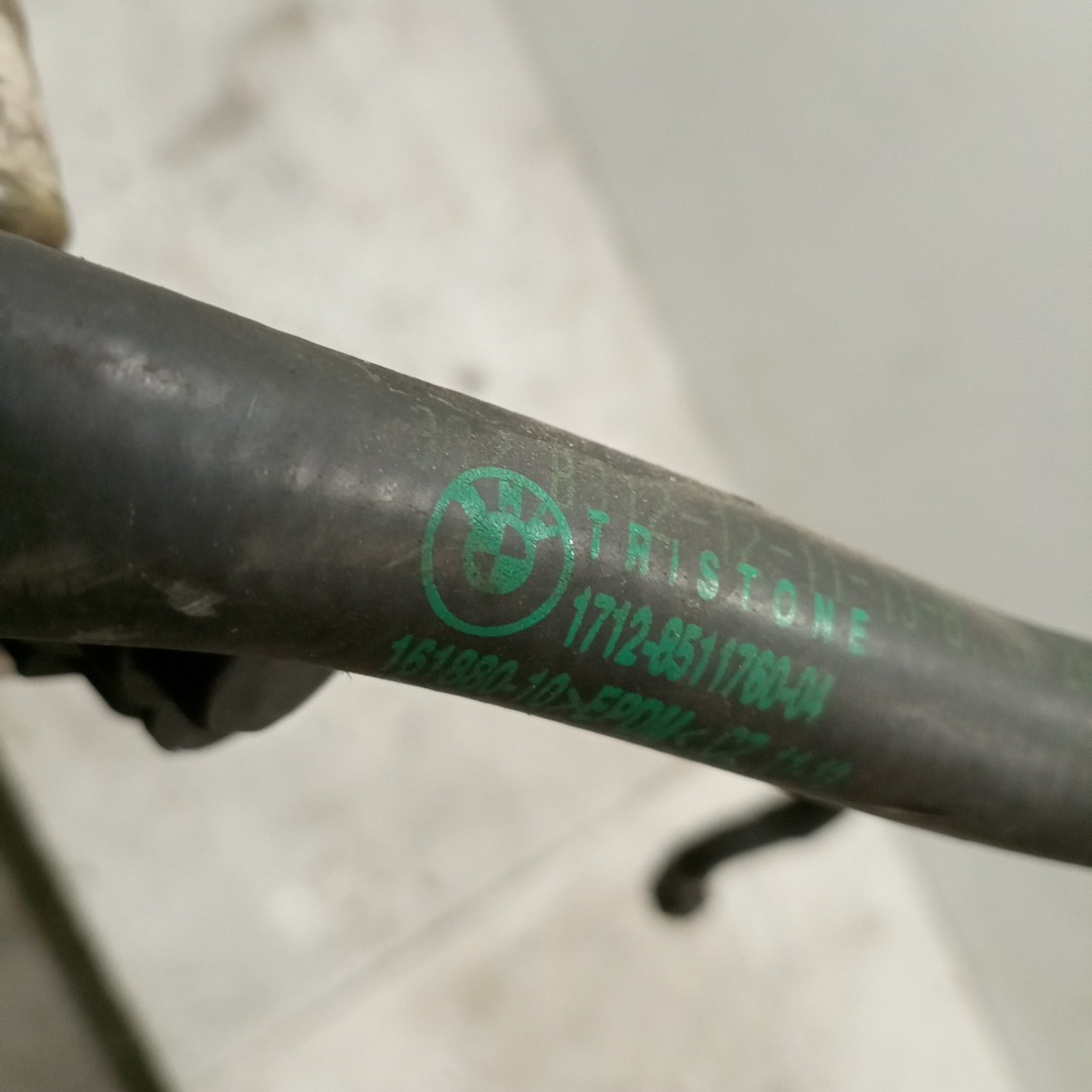 Tubo de Água BMW 5 Touring (F11) | 09 - 17 Imagem-3