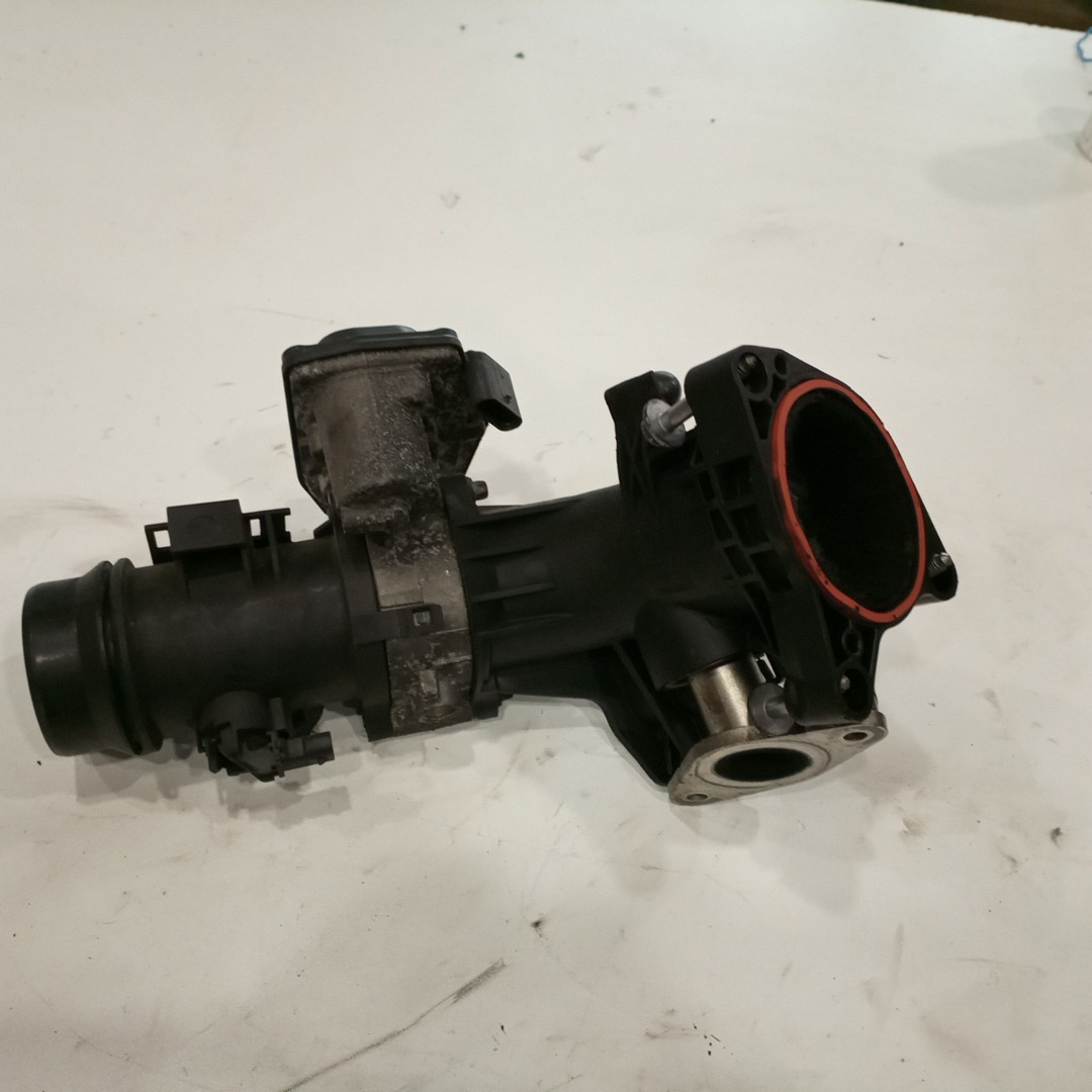 Válvula EGR BMW 5 Touring (F11) | 09 - 17 Imagem-2