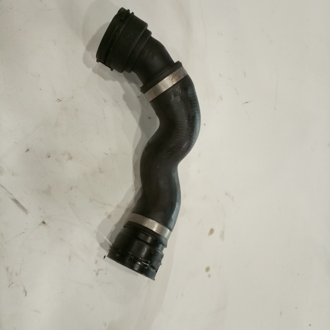 Tubo de Água BMW 5 Touring (F11) | 09 - 17