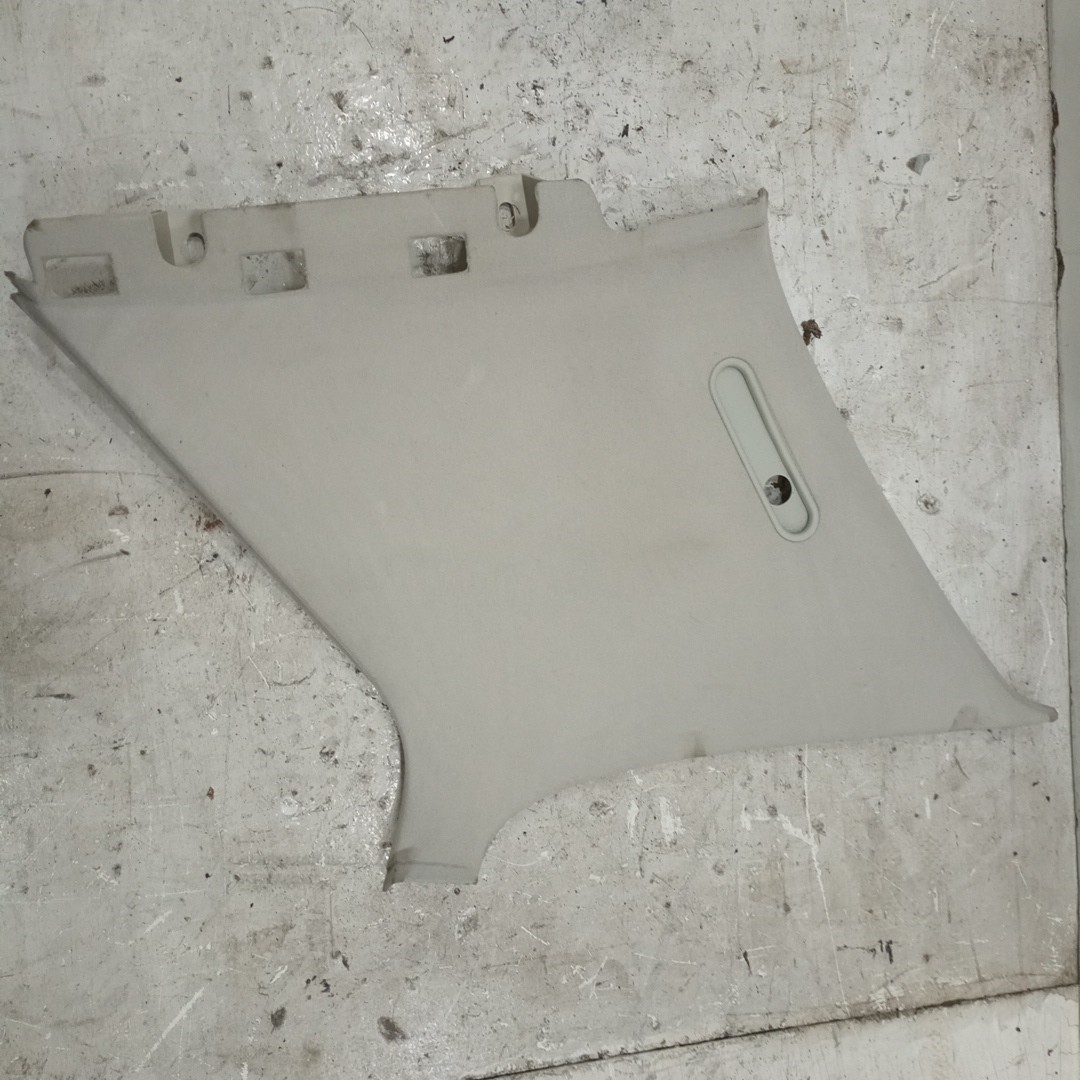 Moldura de pilar D VOLKSWAGEN GOLF IV (1J1) | 97 - 07 Imagem-1