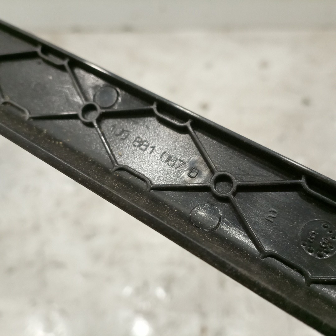 Acabamento de Bancos VOLKSWAGEN GOLF IV (1J1) | 97 - 07 Imagem-3