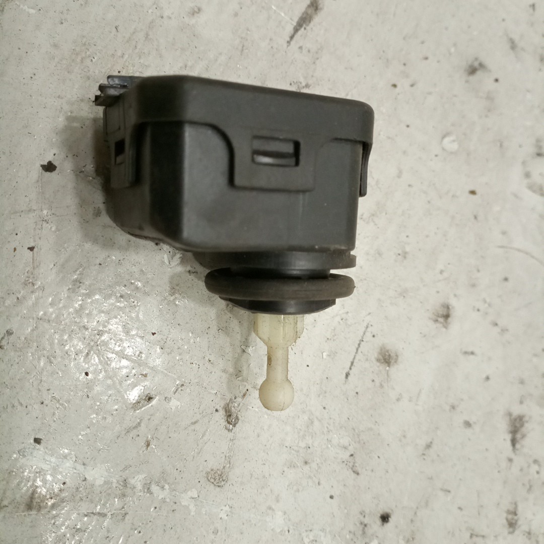 Nivelador de Ótica VOLKSWAGEN GOLF IV (1J1) | 97 - 07 Imagem-1