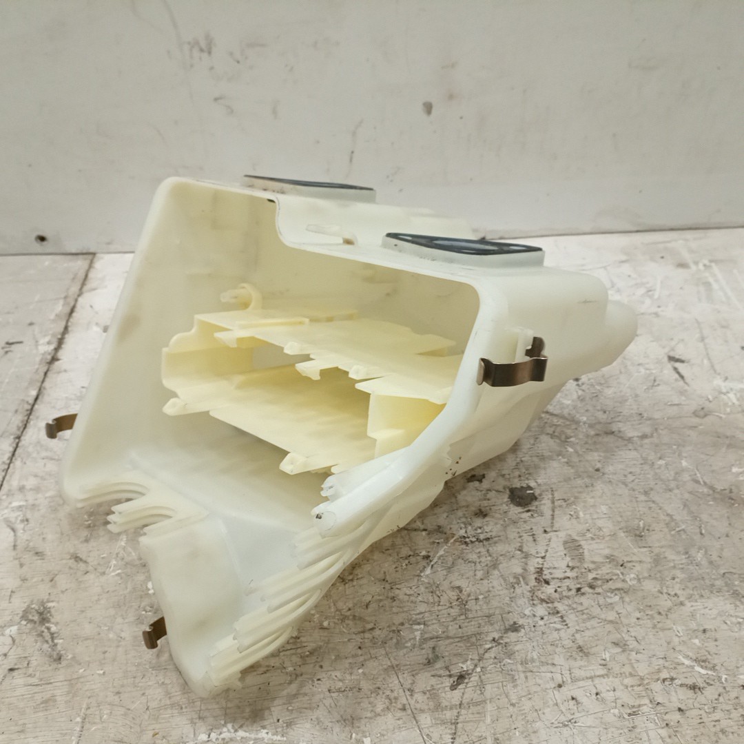 Suporte de centralina BMW 5 Touring (F11) | 09 - 17 Imagem-2