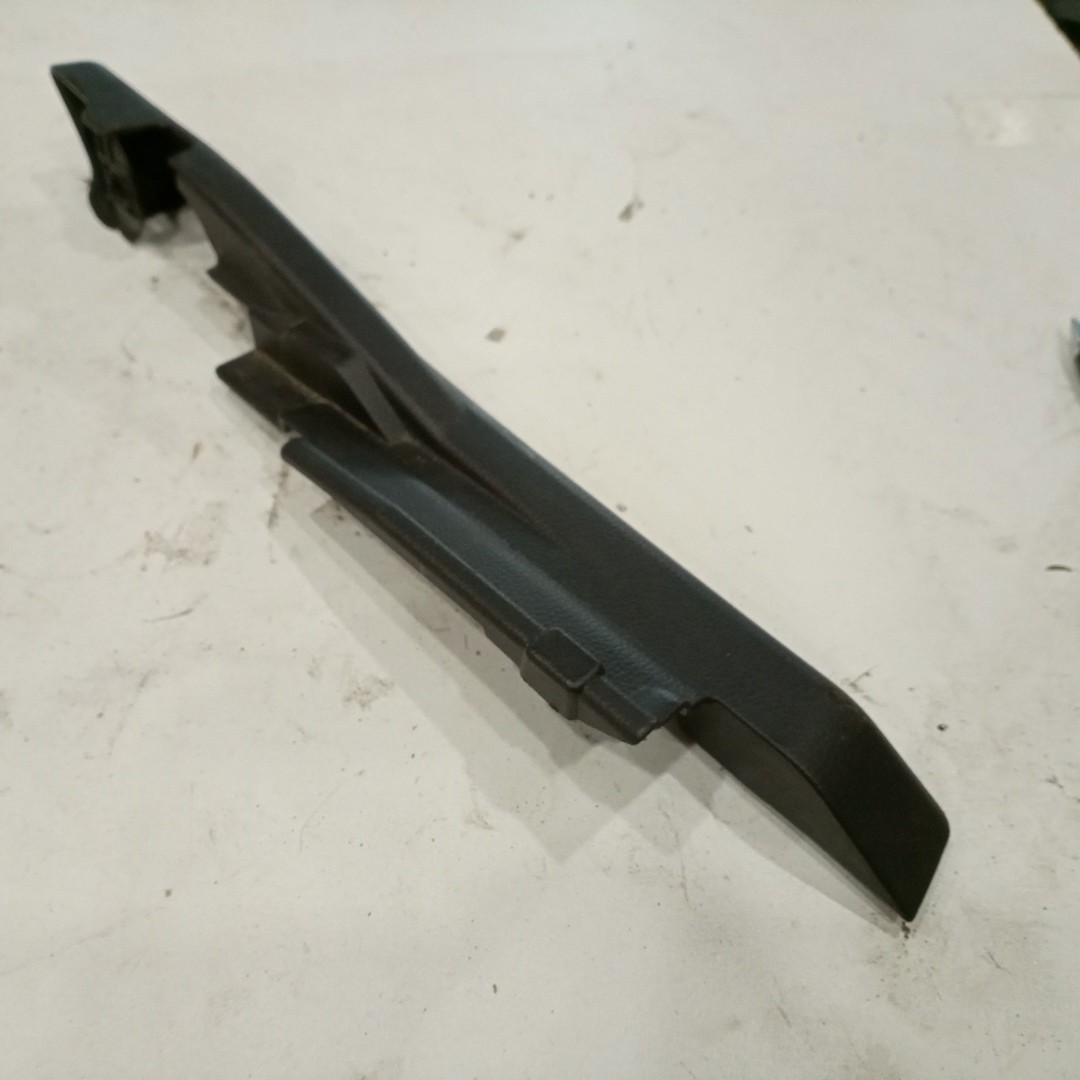 Acabamento Interior CHEVROLET ORLANDO (J309) | 10 - 
