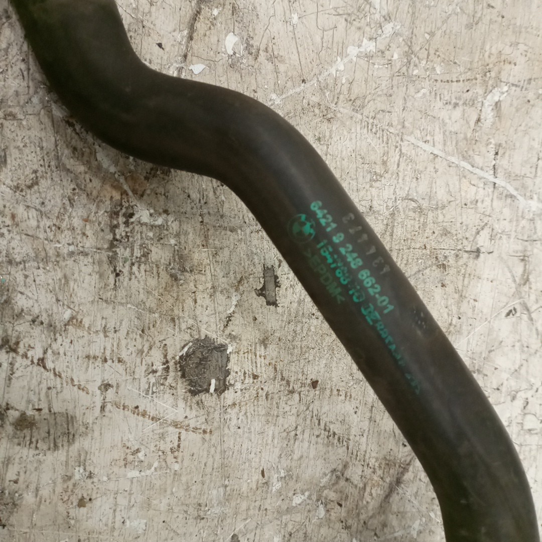 Tubo de Água BMW 5 Touring (F11) | 09 - 17 Imagem-1