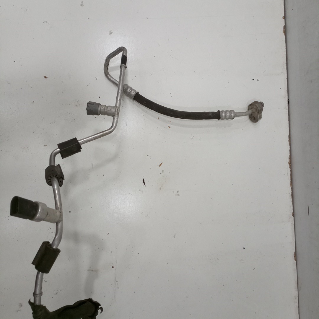 Tubo de Ar Condicionado SEAT IBIZA IV (6J5, 6P1) | 08 - 17 Imagem-2