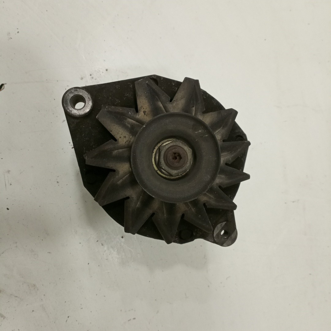 Alternador RENAULT CLIO I (B/C57_, 5/357_) | 90 - 98