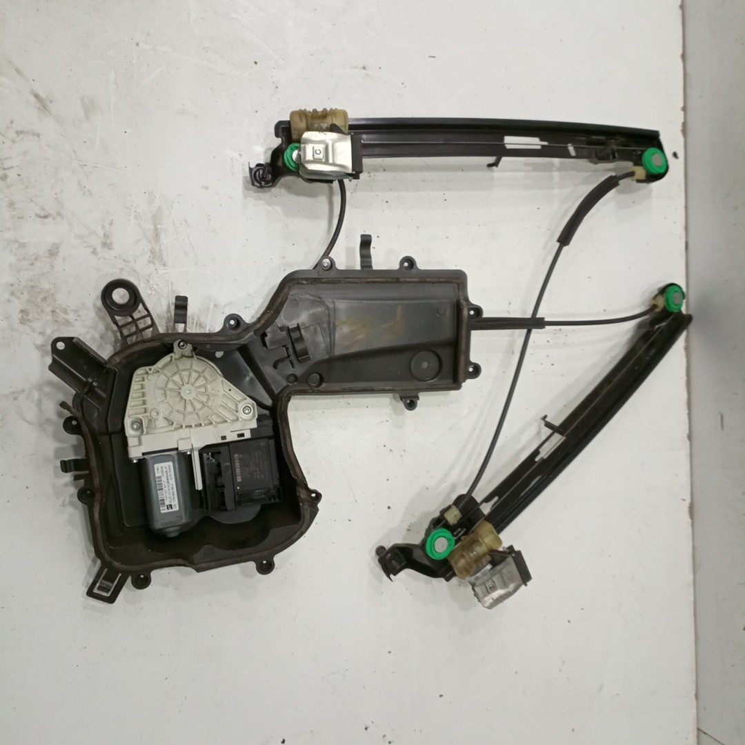Elevador Frente Esquerdo Elétrico SEAT ALTEA (5P1) | 04 - 