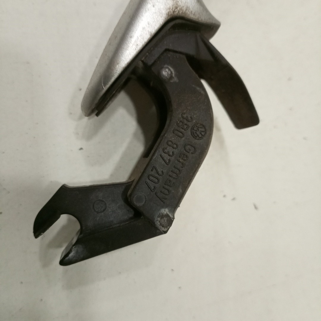 Puxador exterior de porta frente esquerda VOLKSWAGEN GOLF IV (1J1) | 97 - 07 Imagem-3