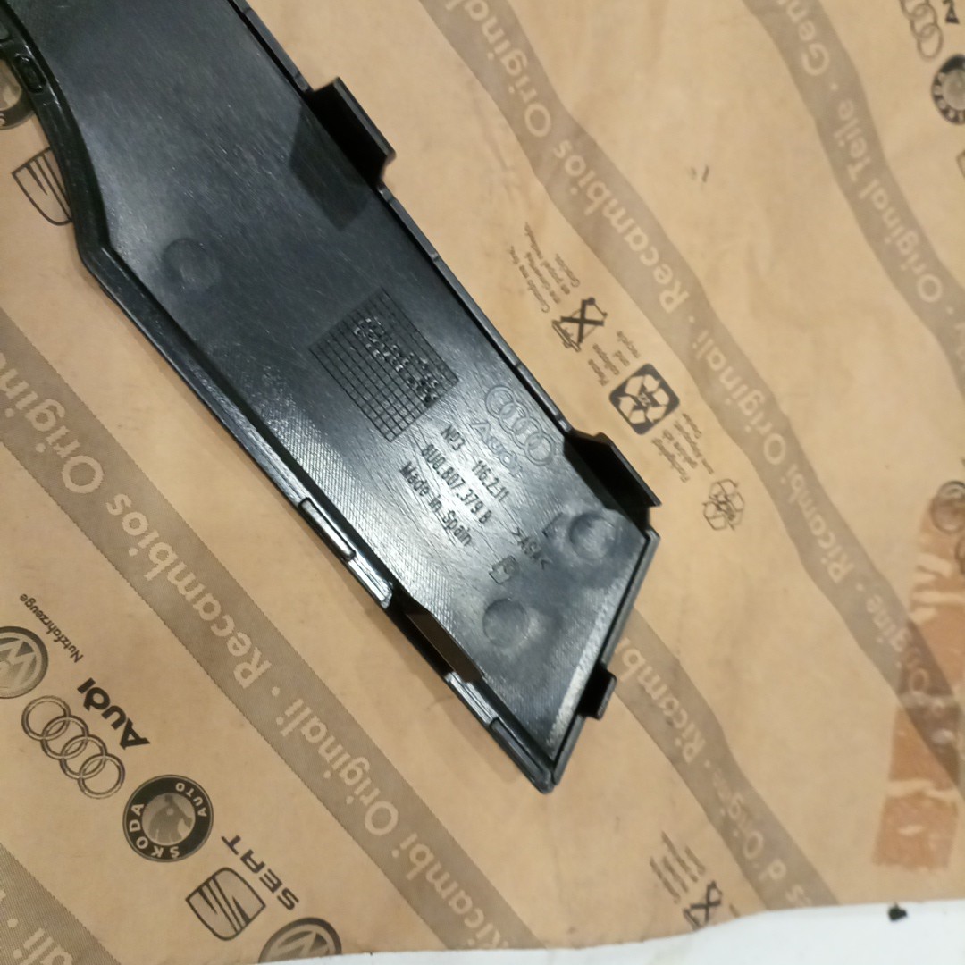 Acabamento de Para-Choques AUDI Q3 (8UB, 8UG) | 11 - 18 Imagem-3