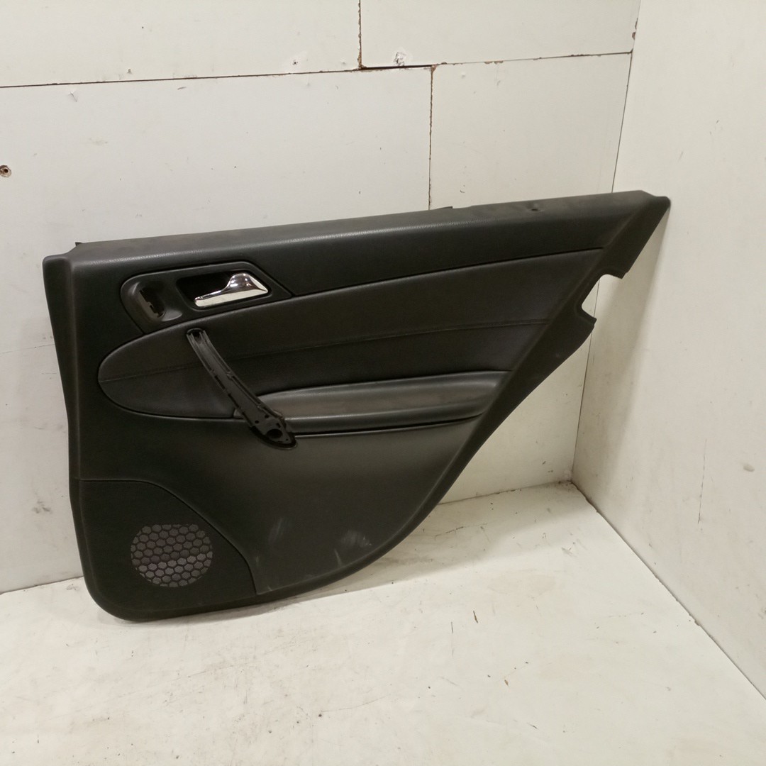 Quartela de porta trás direita MERCEDES-BENZ C-CLASS T-Model (S203) | 01 - 07