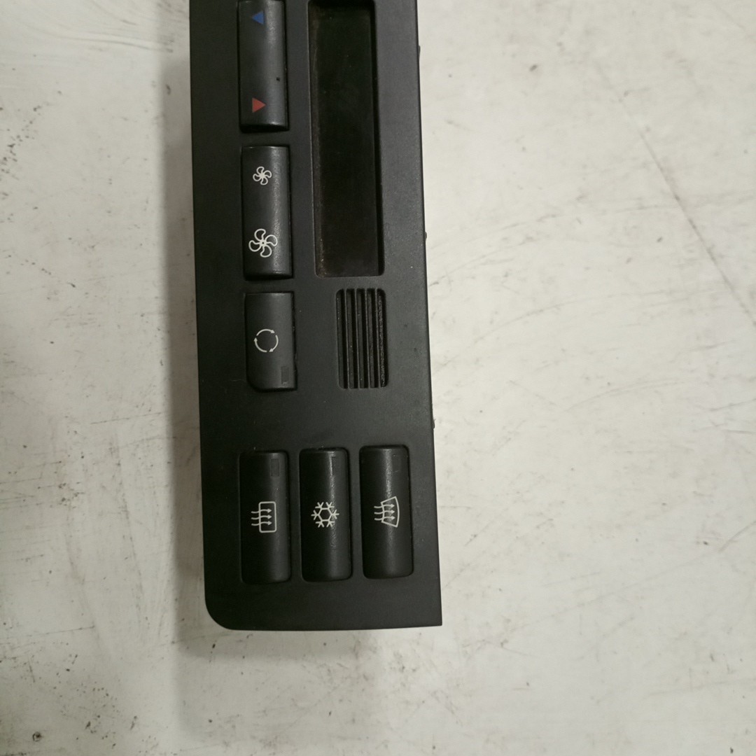 Comutador de Sofagem / Ar Condicionado BMW 3 (E46) | 97 - 05 Imagem-2