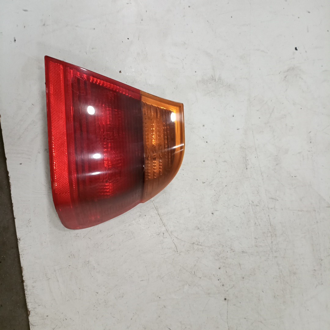 Farolim Stop Direito BMW 3 (E46) | 97 - 05 Imagem-1