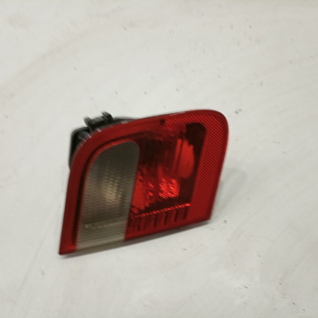 Farolim Stop Esquerdo BMW 3 (E46) | 97 - 05 Imagem-1