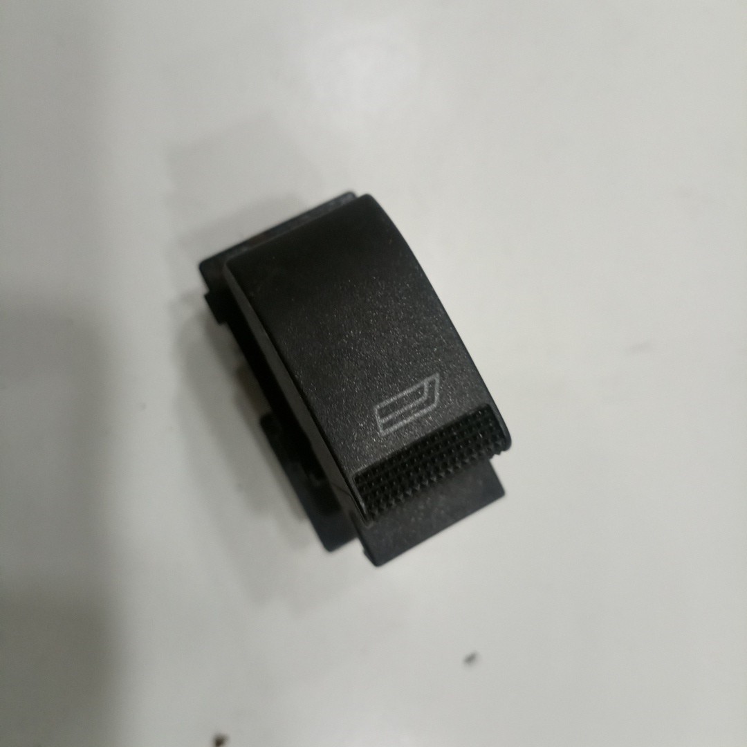 Comutador de vidro frente direito AUDI A3 (8L1) | 96 - 06 Imagem-4