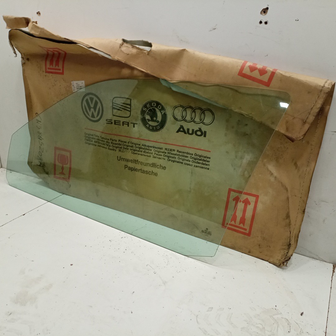 Vidro de Porta Frente Esquerdo VOLKSWAGEN POLO (6N1) | 94 - 99 Imagem-1