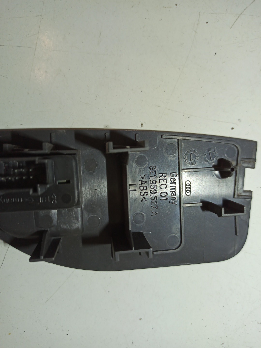 Comutador de Alarme AUDI A4 Avant (8E5, B6) | 00 - 05 Imagem-3