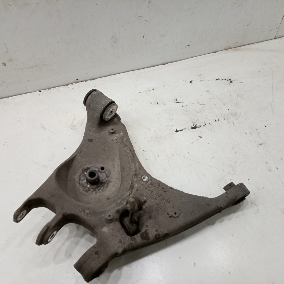 Braço de suspensão traseiro esquerdo AUDI A4 Avant (8E5, B6) | 00 - 05 Imagem-1
