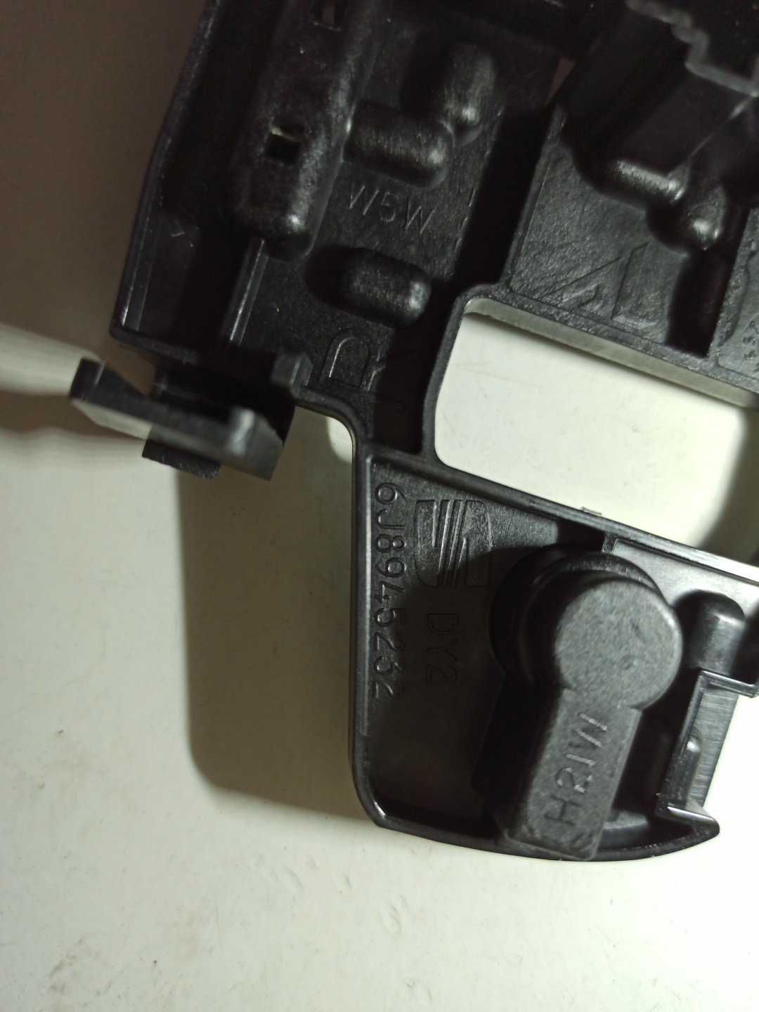 Suporte de Lampadas SEAT IBIZA IV ST (6J8, 6P8) | 10 - 16