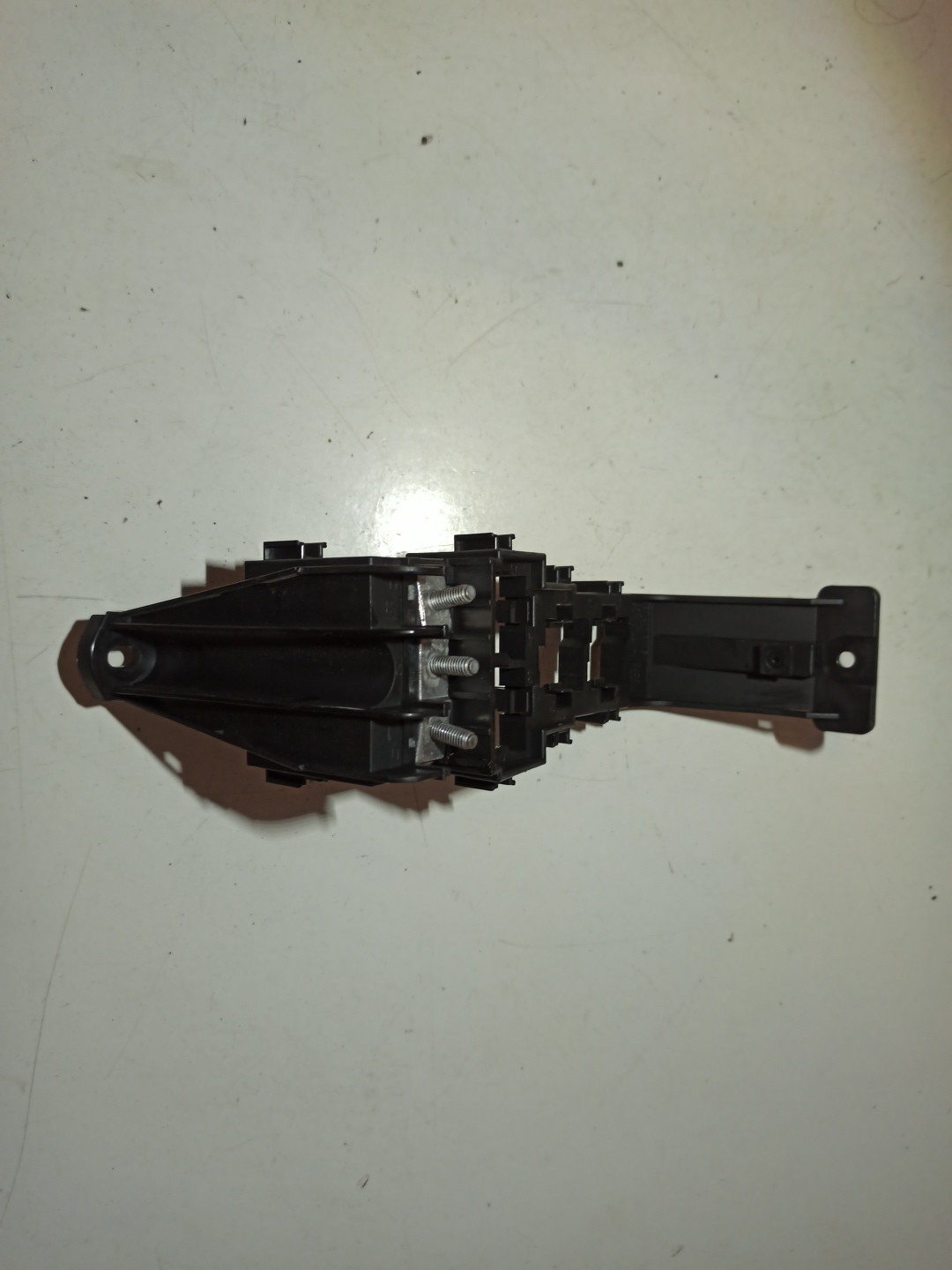 Placa de suporte de fusíveis AUDI A4 Avant (8E5, B6) | 00 - 05 Imagem-1