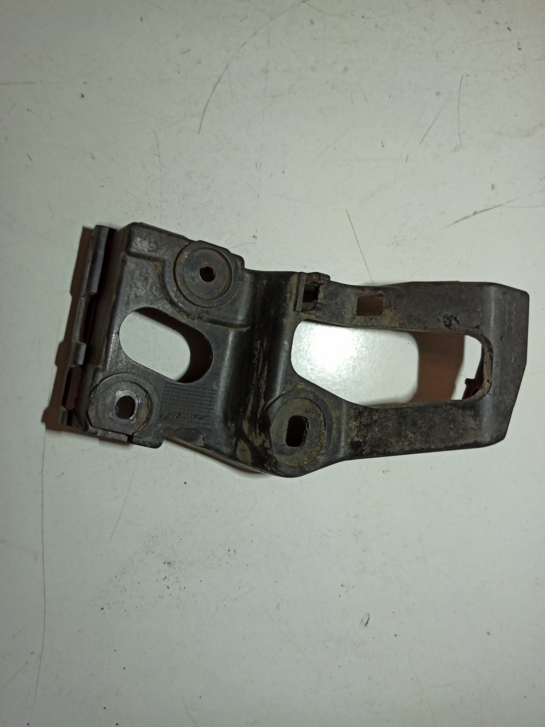 Suporte de montagem de para-choques AUDI A4 Avant (8E5, B6) | 00 - 05