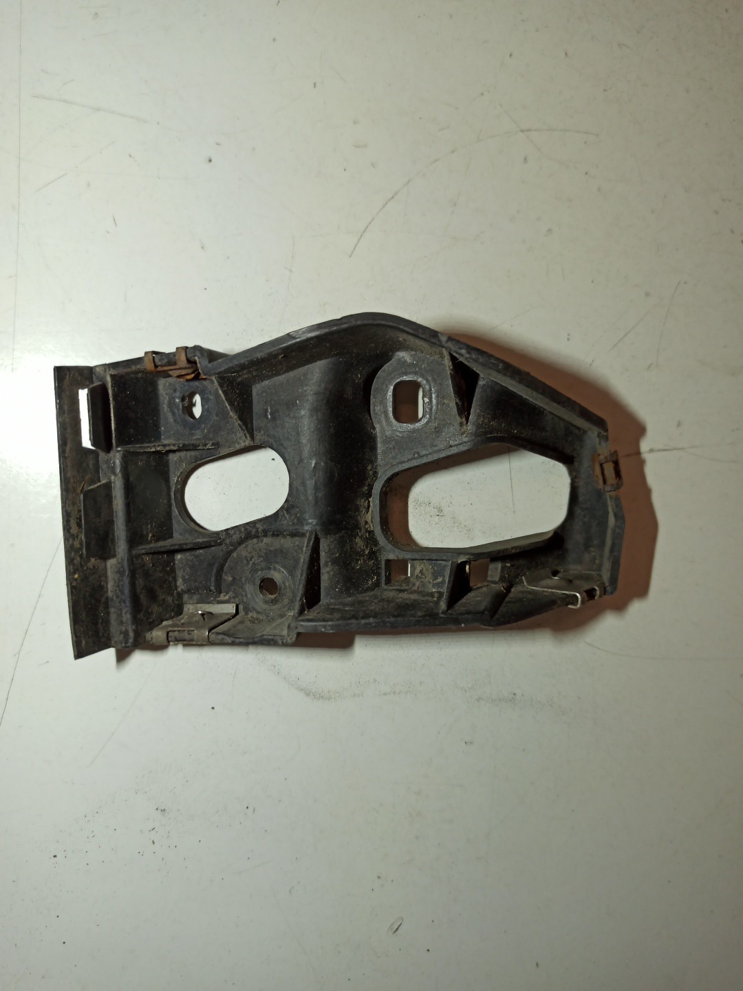 Suporte de montagem de para-choques AUDI A4 Avant (8E5, B6) | 00 - 05 Imagem-2